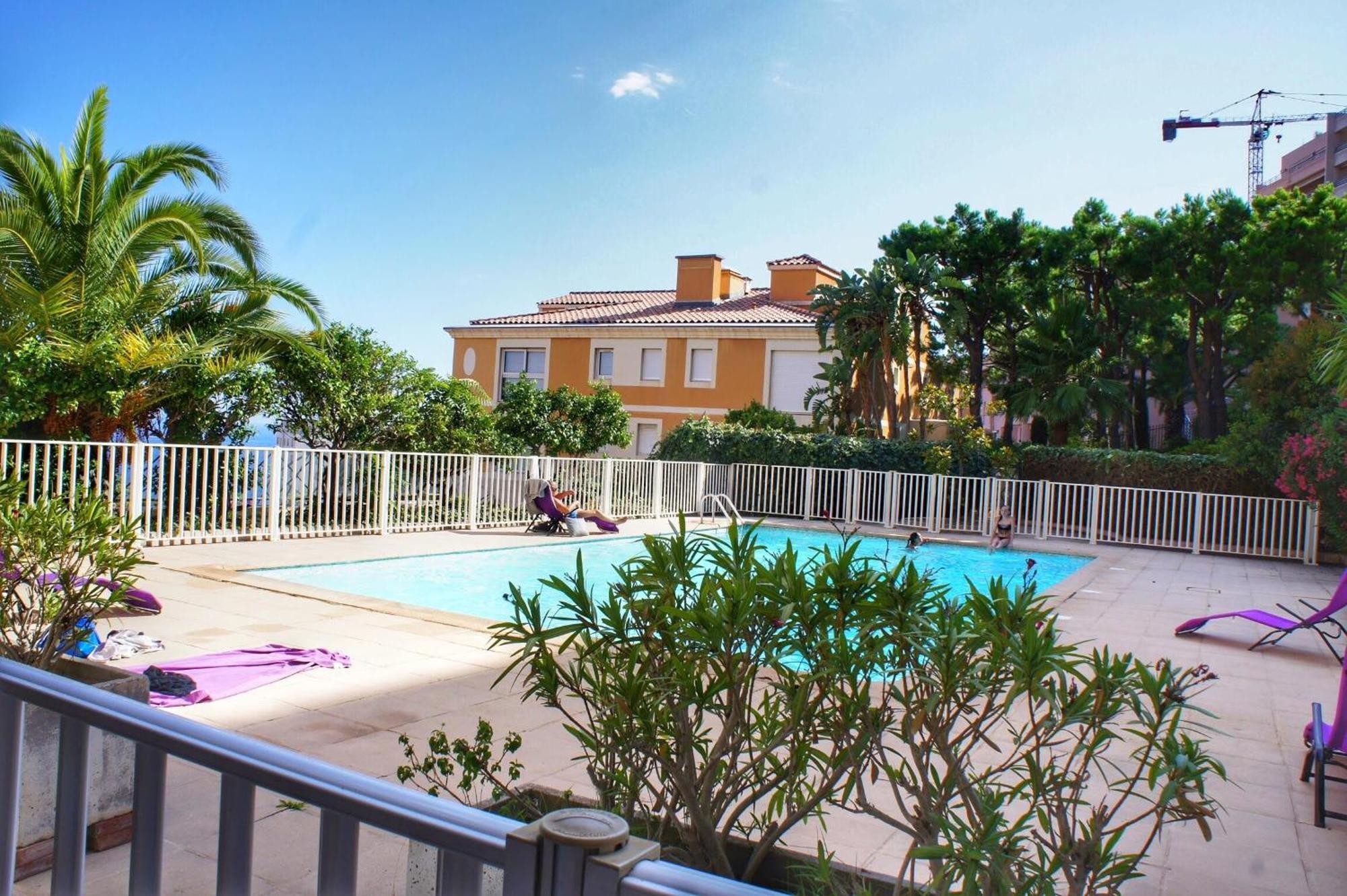Direct Monaco Studio Devant Piscine Beausoleil Kültér fotó