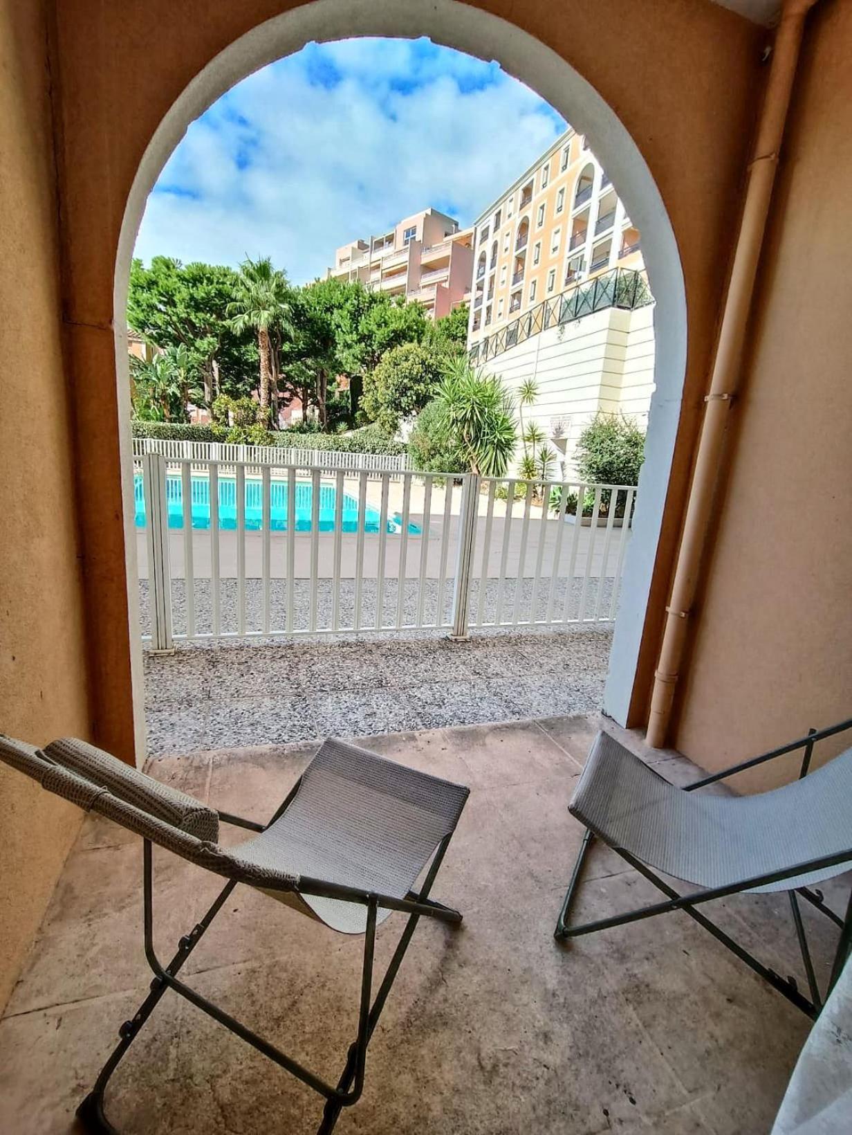 Direct Monaco Studio Devant Piscine Beausoleil Kültér fotó