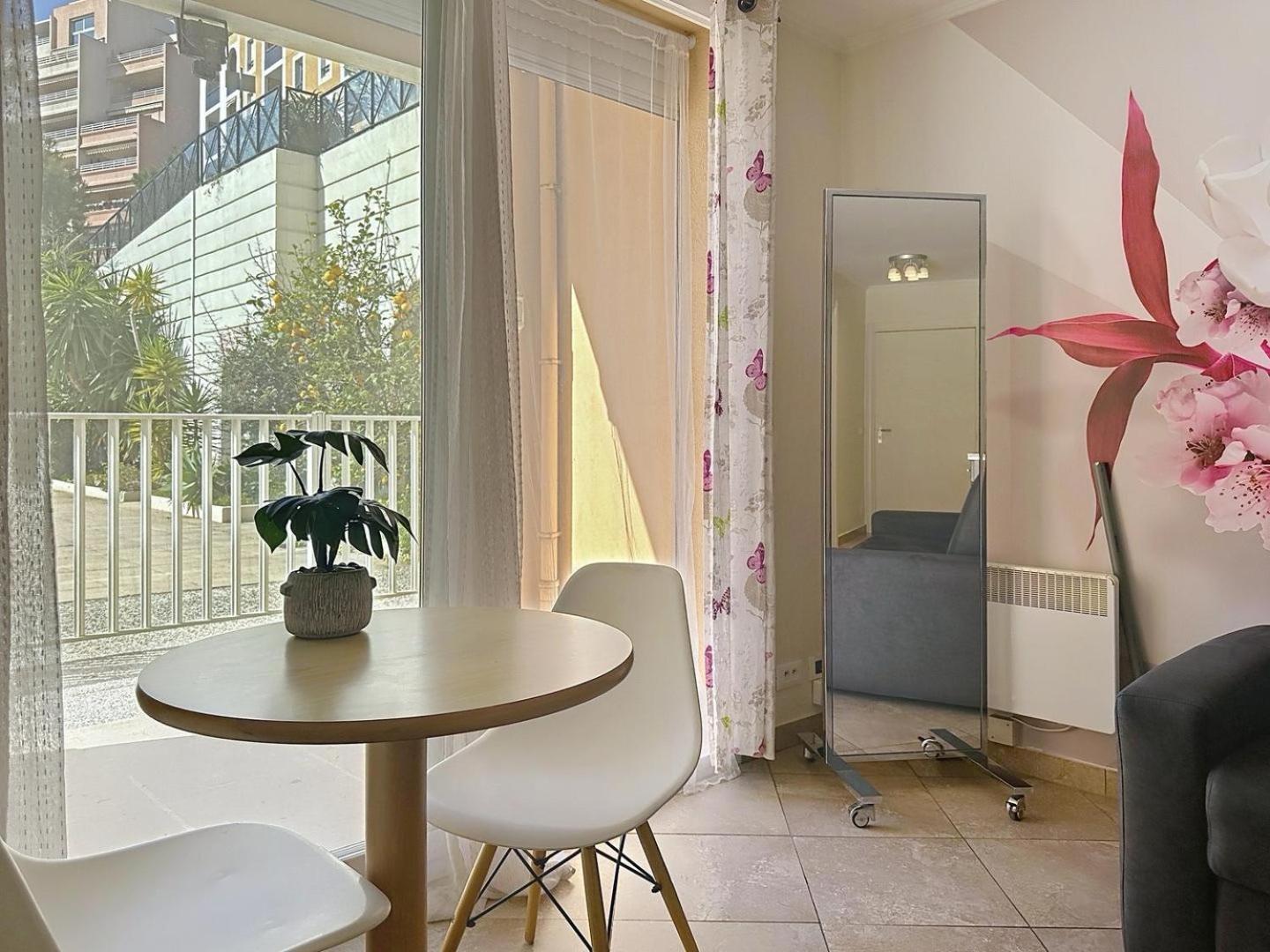 Direct Monaco Studio Devant Piscine Beausoleil Kültér fotó
